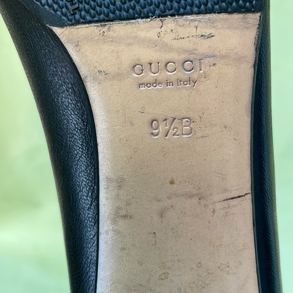 Vintage black Gucci pebble leather booties - Picture 13 of 14